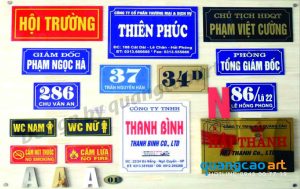 Bảng hiệu mica